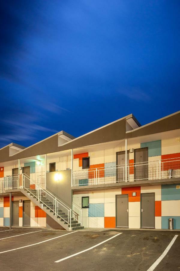 Kingston Hotel Hotel